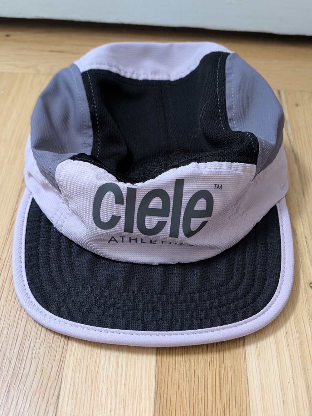 Ciele Athletics GOCap Athletic Cap Pink & Black 58 cm